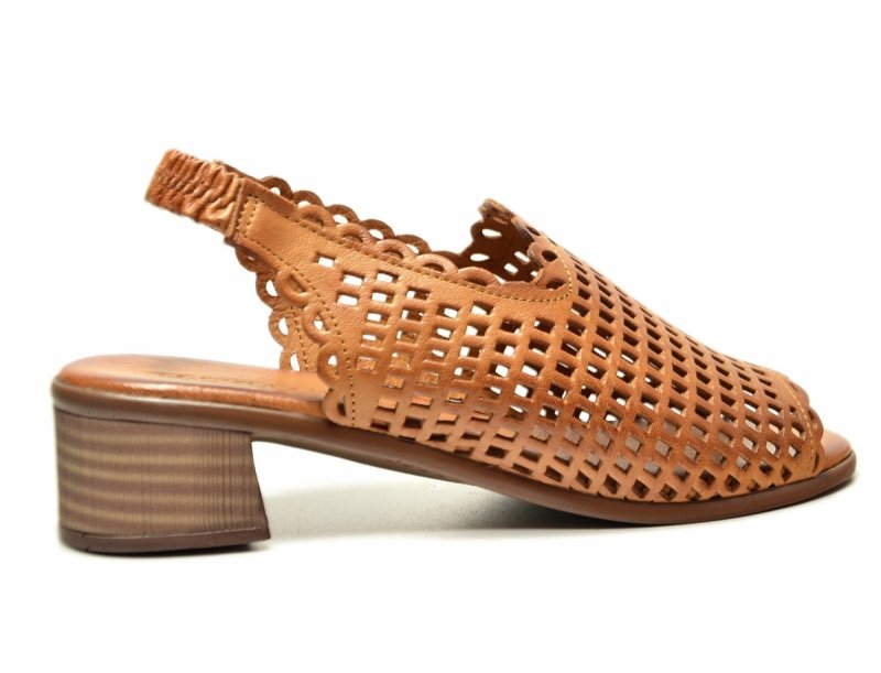 Sandałki 39 Sokolski skóra 707 camel skórzane na obcasie