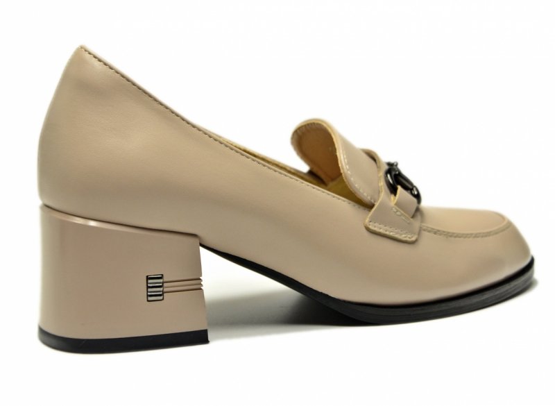 Mokasyny beż 39 półbuty skóra na obcasie VINCEZA 18116 beżowe skórzane damskie