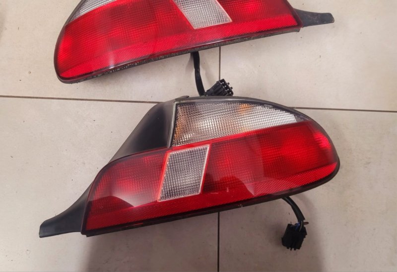 LAMPY TYLNE LEWA + PRAWA BMW Z3 LIFT BIAŁY KIERUNEK KOMPLET