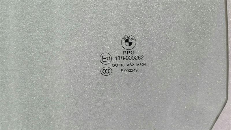 SZYBA BOCZNA LEWA  BMW Z4 E85 ORYGINAŁ 7016641
