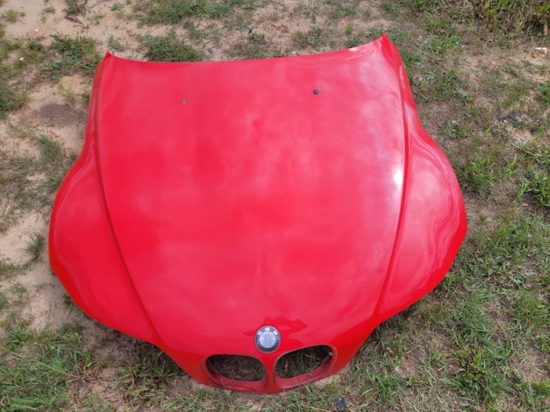 MASKA POKRYWA SILNIKA BMW Z3  CZERWONA BEZ RDZY 1 LAKIER 