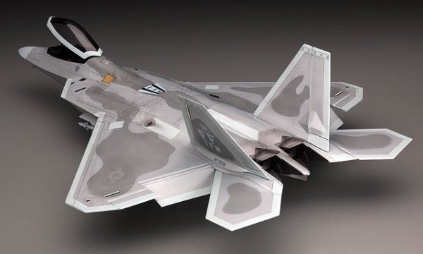 Hasegawa PT45-07245 F-22 Raptor 1/48