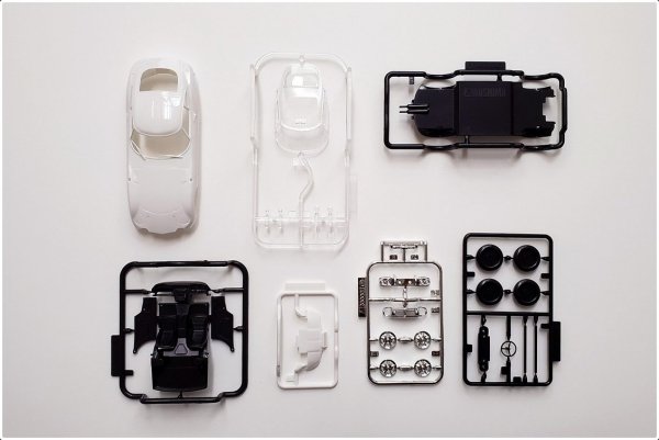 Aoshima 05627 1/32 SNAP KIT#05-A Toyota 2000GT (Pegasus White )