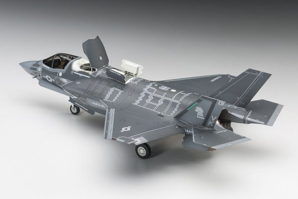 Hasegawa E46-01576 F-35 Lightning II ( B Ver.) 1/72