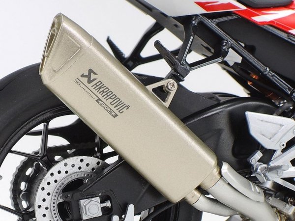 Tamiya 14141 1/12 Honda CBR1000RR-R FIREBLADE SP 30th Anniversary