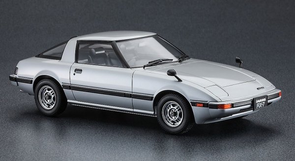 Hasegawa 20635 Mazda Savanna RX-7 (SA22C) Middle Version GT (1980) 1/24