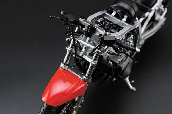 Hasegawa 21725 Suzuki GSX-R750 (H) (GR71G) (1987) 1/12