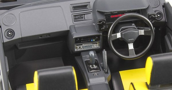 Hasegawa HC51-21151 Toyota MR2 (AW11) Early Version G-Limited (Moon Roof) (1984) 1/24