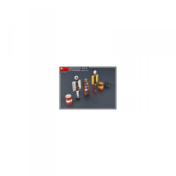 Mini Art 35598 German Gas Stasion 1930-40s