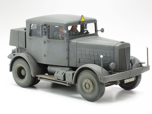 Tamiya 37027 1/48 German SS-100 + 88mm Flak 37