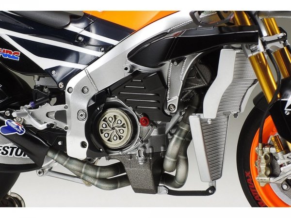 Tamiya 14130 1/12 Repsol Honda RC213V &#039;14