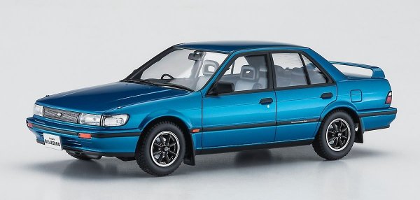 Hasegawa 20562 Nissan Bluebird 4Door Sedan SSS-Attesa Limited (U12) Early w/Trunk Spoiler 1/24