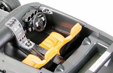 Tamiya 24254 Nissan 350Z(Track)