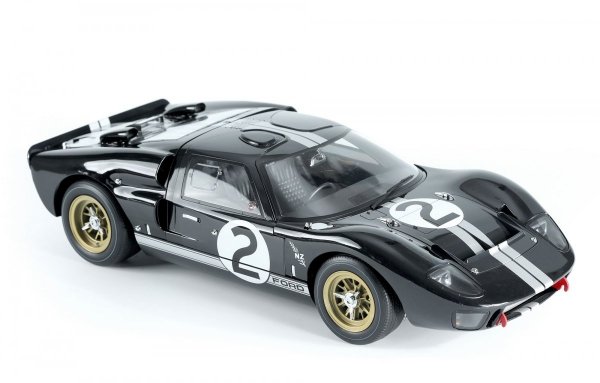 Meng RS-003 Ford GT40 Mk.II '66 Champion Pre-Colored Edition 1/12