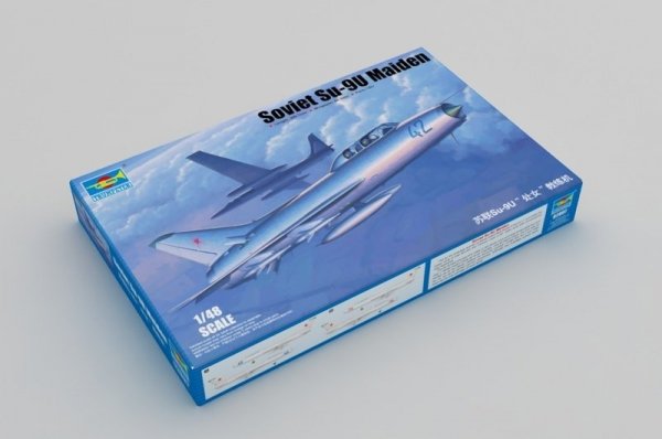 Trumpeter 02897 Soviet Su-9U Maiden