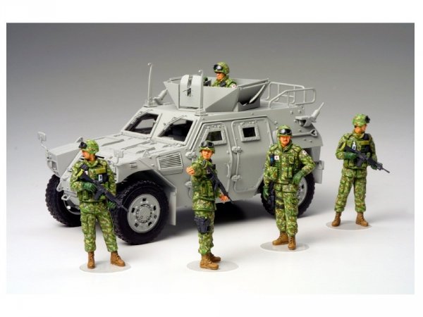 Tamiya 35276 JGSDF Iraq H.Assistance Team 1/35