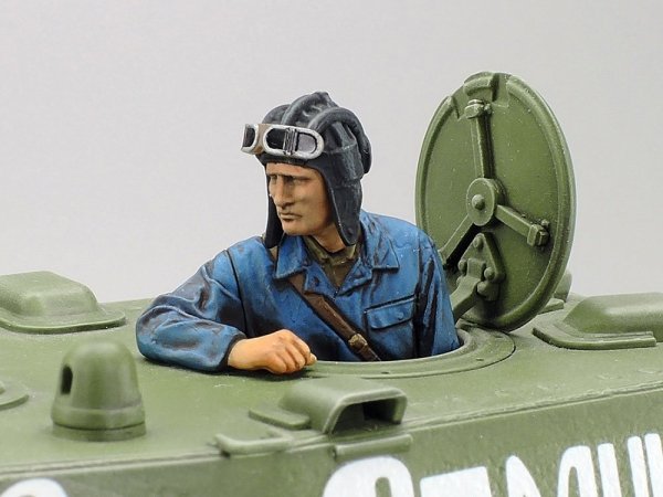 Tamiya 35372 1/35 KV-1 1941 Early