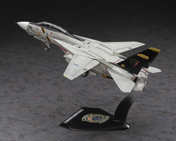 Hasegawa SP616-52416 Ace Combat F-14A Tomcat &quot;Wardog&quot; Osean Air Defense Force / 108th Tactical Fighter Squadron 1/72