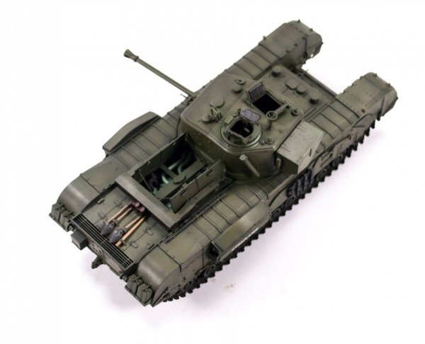 AFV Club AF35324 Churchill Mk.VII British Heavy Infantry Tank 1/35