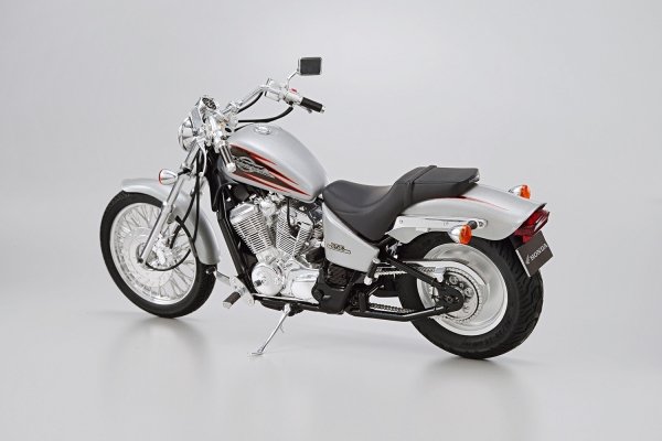 Aoshima 06268 1/12 HONDA NC26 Steed VSE '96 WITH COSTOM PARTS