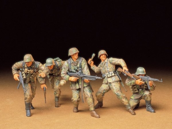 Tamiya 35196 Ger. Front-Line Infantryman
