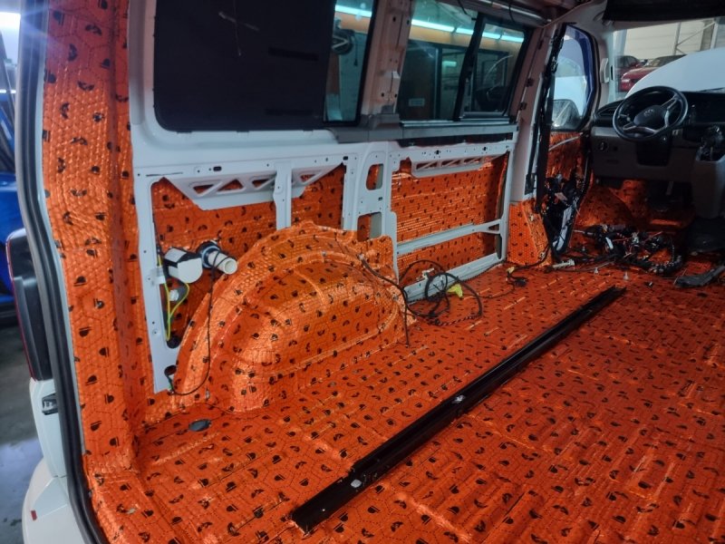 Wygłuszenie całego campervana wersja podstawowa StP