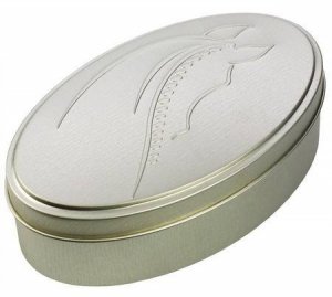 Pudełko metalowe owalne z głową konia
