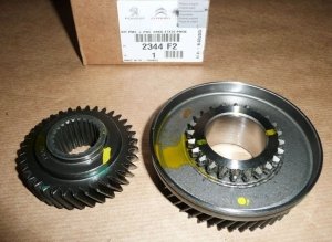 ORIGINAL Gangzahnrad CITROEN PEUGEOT 5 gang BE4T ( 47x35 ) 2344F2