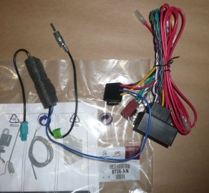 ORIGINAL Citroen Peugeot Adapterkabelsatz für Radionachrüstung PSA , 9706AN