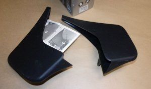 ORIGINAL Citroen c4 Coupe Hinten Mud Flap Set  , 940348