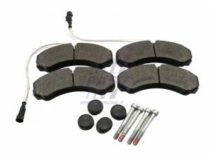 BREMSBELÄGE NISSAN CABSTAR 06> HINTEN 2-Bremssensoren 