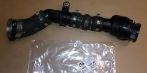 Original Turboschlauch für Renault Kadjar Megane Scenic IV Dacia Duster II 1.5 BLUEDCI , 144607512R