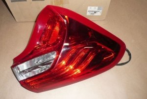 ORIGINAL Rückleuchte Heckleuchte links  für Citroën DS5 9803167880
