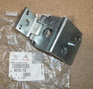 ORIGINAL Citroen Xsara Picasso links unten vorne Türscharnier , 9035F2