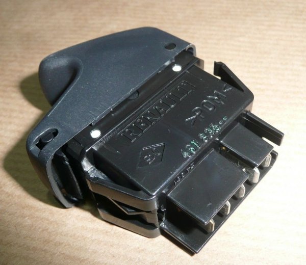 8200467835