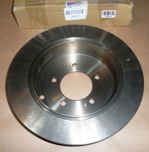 DISQUE de frein AVANT 4007 ARRIÈRE 1 PIÈCE NON VENTILÉ. ,  1611500480