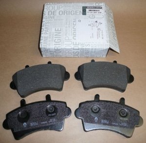 Original  Plaquettes de frein Renault Master 1.9dti/dci/2.2dci =410603513r - . ,  7701207339