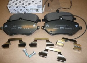 Plaquettes de frein CITROEN C5 III, C6, PEUGEOT 407, 607 AVANT S 2004|} SYSTÈME DE FREINAGE LUCAS ,  1611334980