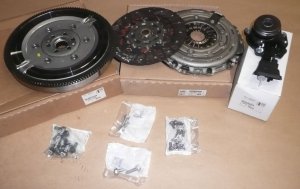Kit d'embrayage + volant bimasse + roulement Citroën C5(X7) 1.6HDI Citroën C4 Picasso/Spacetourer, DS5, Peugeot 3008, 5008, 508 