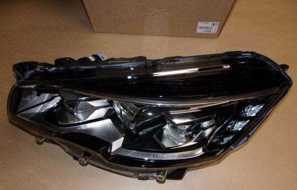 Projecteur Peugeot 508 gauche  ,  1612495380