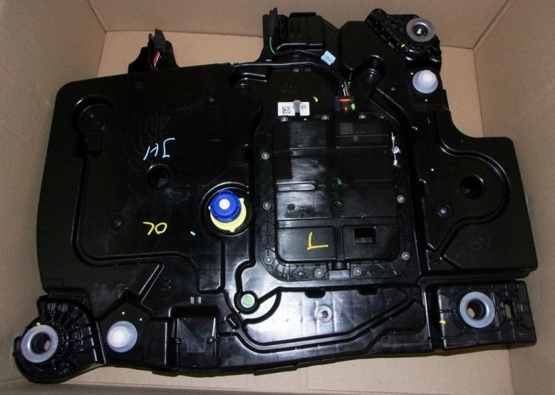 Original Réservoir AdBlue Citroen C5(X7),P508 EURO 6 , 1682620280 , 9807394780 , 9812447080 , 9818630780
