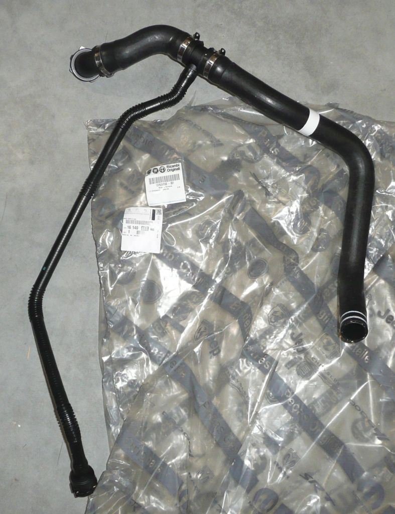 Original  Conduit de radiateur Citroën Jumper III, Peugeot Boxer III 2.0/2.2HDI ,  1680410680