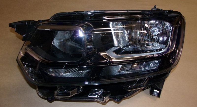 Projecteur Citroën Berlingo III gauche, 9816824880, 9816824880, 