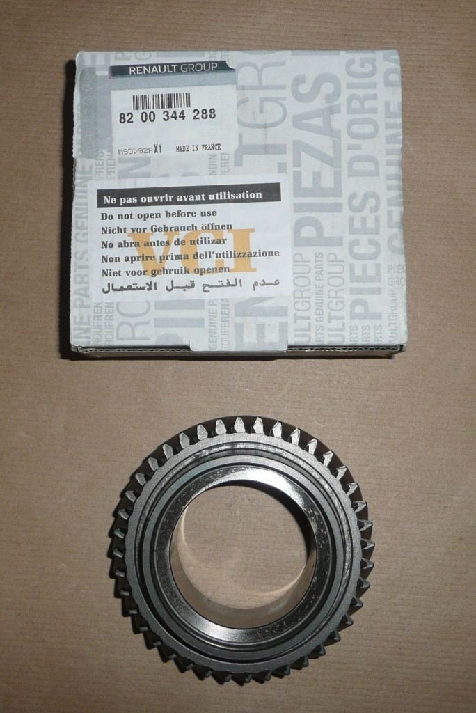   Pignon de 4ème vitesse Renault Espace IV 2.0DCI Renault Laguna II,III,Renault Megane III,Renault Latitude,Renault Scenic IV , 8200344288