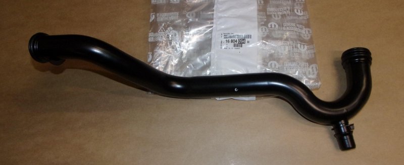 Original  Conduite d'eau Citroën C4, Citroën C5 (X7), Peugeot 3008 2.0 HDI, Citroën C4 Picasso, Citroën C5 Aircross, DS4/5, Citroën Jumper III, Citroën Jumpy IV, Citroën Spacetourer, Peugeot 308, Peugeot 508, Peugeot 5008, Peugeot Boxer III, Peugeot Exp