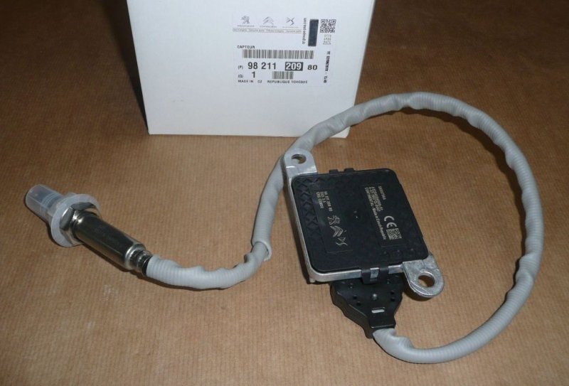ORIGINAL Capteur Gaz Echappement NOX Citroen Peugeot 1.6 2.0 BlueHDI , 9821120980 , 9678570780 , 5WK96746A