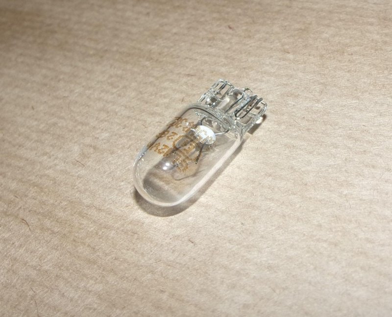 Original  Ampoule 12V-W5W , 8660006871