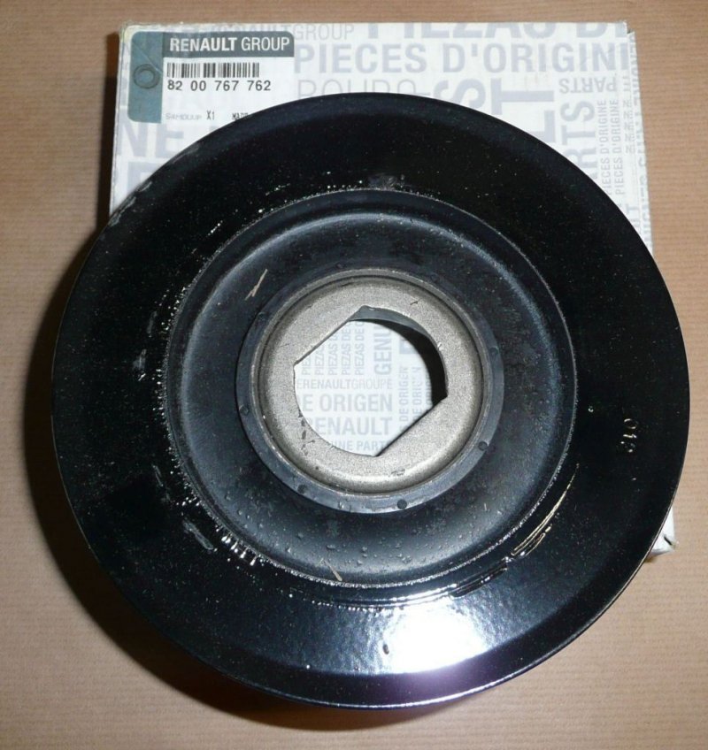 Original  Poulie de vilebrequin Renault Espace IV, Laguna II, Megane II, Trafic II 2.0D M9R , 8200767762