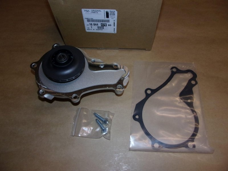 Original  Pompe à eau Citroën C5 1.6HDI ,  1684447980