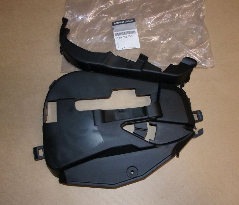 Couvercle de distribution Renault Megane 1.5DCI, 135633653R, 